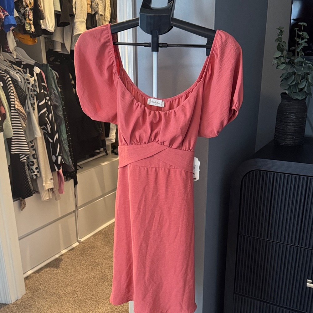 Women's Puff Sleeve Scoop Neck Dress in Coral Pink